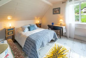 The Hydrangea House - Image 3