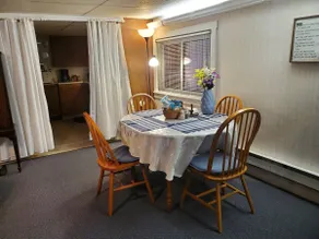 The Upper Room: Small town apt near off roading. - Image 3