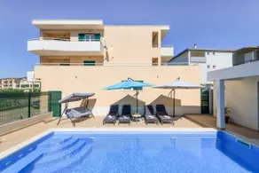 Apartment Renata + PRIVATE swimming pool in SPLIT - Image 5