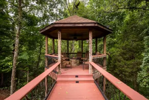 Close to Louisville,Hot Tub,Fire Pit,Game Room,  and 4 Bedrooms 3 Baths - Image 5