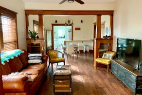 Arts & Crafts Bungalow—easy to Zoo/Omaha/forest - Image 2