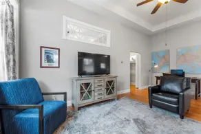 Walk to Racetrack & Broadway, Ground Floor Condo - Image 4