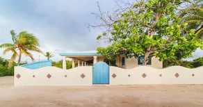 Beach House At Chicxulub Puerto, Yucatan Mexico - Image 2