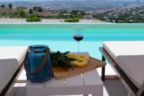 Panoramic Leisure Retreat - Image 3