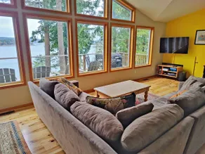 Mud Bay Waterfront - Wi-Fi - Tons of Privacy - Image 2