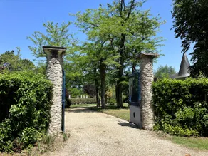 La Demeure du Château Bournac Gîte - Image 4