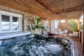 Aïtone, sea view, jacuzzi - Image 4