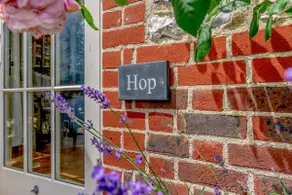 Hop Cottage - Image 4