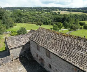 Peak District National Park Chapel with Hot Tub - Image 5