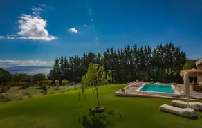 Driftwood Villas es una villa ecológica con piscina privada, a 3 minutos a pie de la playa. - Image 2