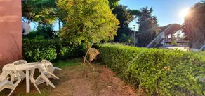 A stone's throw from the sea with a garden and parking - Image 3