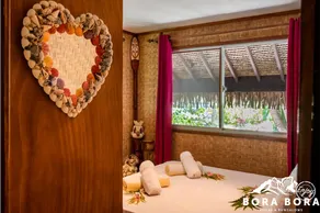 Villa Bora Bora - on Matira - Image 5