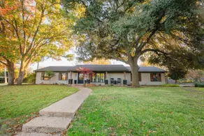 Seen on Fixer Upper: Bachelor Pad w/Two Islands - Image 2