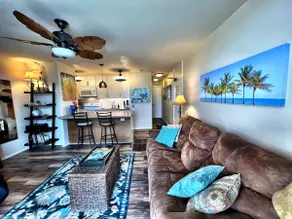 1 BR condo steps from Kona's premier surf break - Image 5