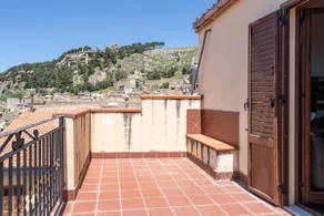 Granatasi house - Image 5