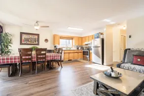 2400 SF House/6 BR/12 Beds/4 BA/sleeps 16 w/AC - Image 4