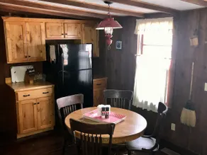 The Lindsey House in Historic Arrow Rock - Image 5