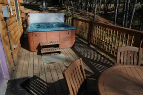 2 Bedroom Cabin with Hot Tub (Beaver-Beckley) - Image 2