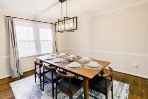 Capital Retreat: Stylish Haven Minutes from D.C. - Image 5