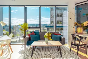 Modern Urban Oasis+SunsetViews&RooftopPool/Spa/gym - Image 3
