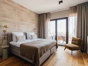 BizStay Harbour 16 - Image 5