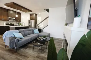 Three King Beds|Central A/C|Fireplace|Park|Disney+ - Image 4