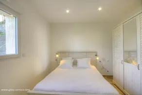 Bright apartment with magnificent view - Image 3