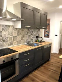 Ele Carano House - Image 4