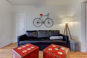 Charming Cooper-Young Flat in the Heart of Memphis - Image 4