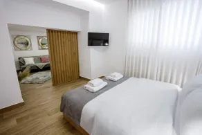 Airbnb Kastoria - Beautiful View B - Image 2