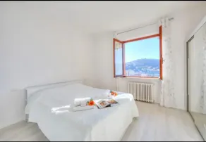 Apartment With View Lake Maggiore/Laveno Mombello - Image 4
