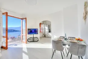 Apartment With View Lake Maggiore/Laveno Mombello - Image 3