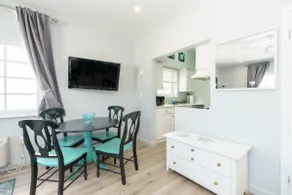 Heart of Miami Beach - 2 Steps from the Beach - Image 2