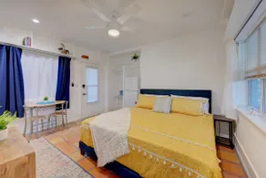 Cozy garden beach villa#4/king bed - Image 4