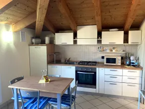 Attic Apartment Villa Rosa with private parking space - Image 2