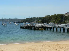 Balmoral Beach Front 2 Bedroom Waterview Mosman - Image 3