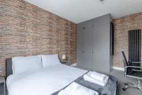 Spacious 1BD Flat - 4 mins to Regent's Canal! - Image 3