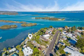 Swan Bay Hideaway - Image 3