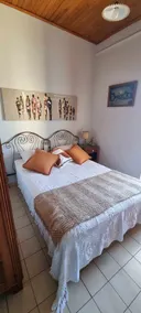 Authentic family home. - Image 5