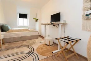 BOHO CHIC Markkleeberg-Leipzig, Familien Apartment, 8 min ins Leipziger Zentrum mit S-Bahn, Seenähe Großer TV mit X Box - Image 3