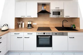 BOHO CHIC Markkleeberg-Leipzig, Familien Apartment, 8 min ins Leipziger Zentrum mit S-Bahn, Seenähe Großer TV mit X Box - Image 2