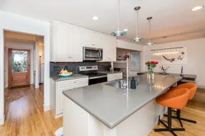 Family & Pet Friendly/Green & Serene private home* - Image 4