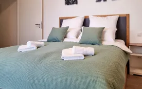 WiLUKA Penthouse mit großer Dachterasse -highspeed Wifi- 24Std Check-In -nachhaltig eingerichtet- Netflix - Image 5