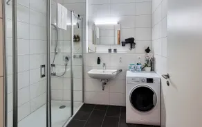 WiLUKA Penthouse mit großer Dachterasse -highspeed Wifi- 24Std Check-In -nachhaltig eingerichtet- Netflix - Image 4