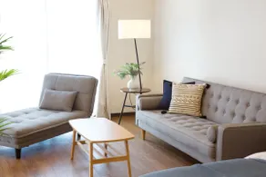 Red tile roof + Japanese-style townhouse * Up to 6 people * Open studio + free parking + Wi-Fi * MK563 - Image 3