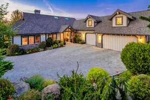 Ironstone Lodge - Luxury Living and Mountain Views - Image 4