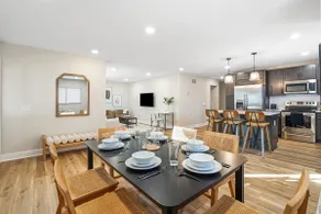 2 Bedroom | Hosts 5 | Near OSU + Downtown CBUS - Image 2