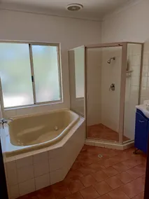 2 Bedroom Chalet - Image 4