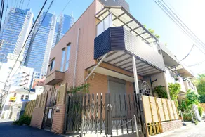 Up to 6 people | Japanese house for rent | Japanese-style room with tatami mats | Shibuya and Harajuku area is also close | Shinjuku area - Image 2