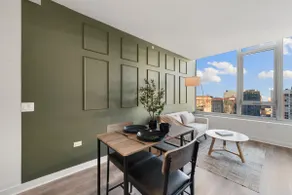 Elevated Luxury: High-Rise Apt Downtown Chicago - Image 3